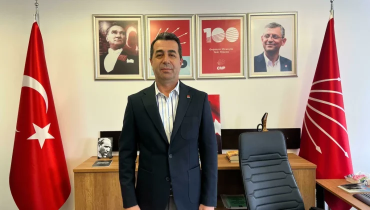 CHP Tarım ve Orman Bakanlığından Sorumlu Genel Başkan Yardımcısı Erhan Adem, Tarım Bakanı Yumaklı’nın çiftçilere yönelik açıklamalarını eleştirdi
