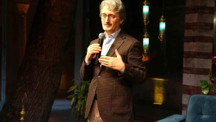 Eyüpsultan Belediyesi Ramazan Sohbetlerinde Yazar Osman Eğin’i Ağırladı