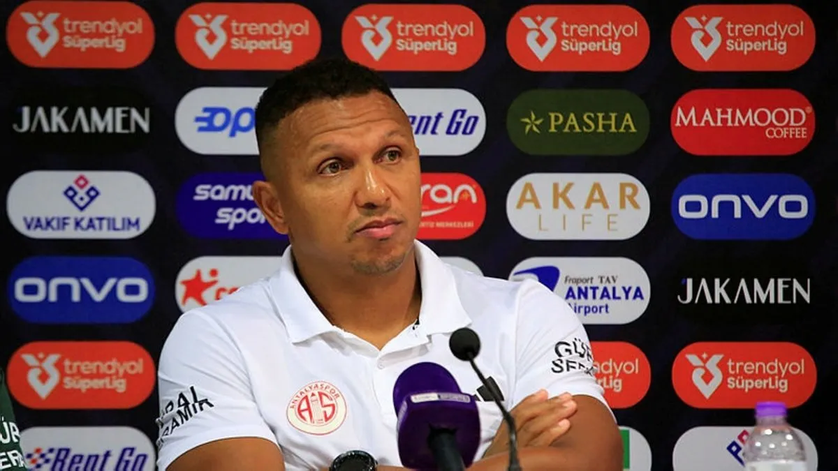 Mehmet Aurelio: “Zor bir rakibe karşı zor bir deplasmanda mücadele verdik”