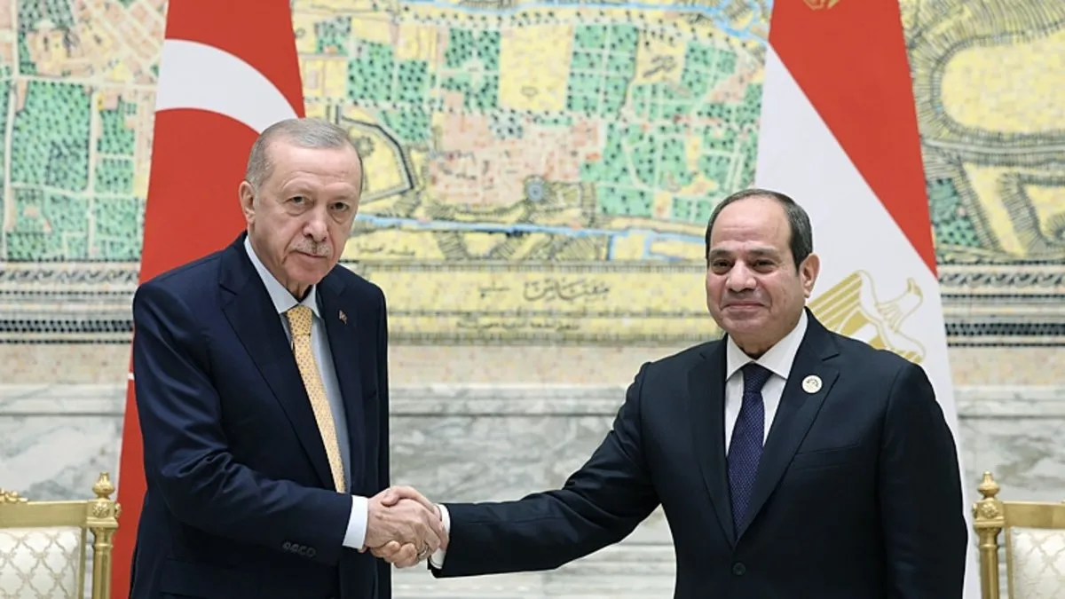 Başkan Erdoğan’dan Kahire’de diplomasi trafiği! Peş peşe kritik temaslar