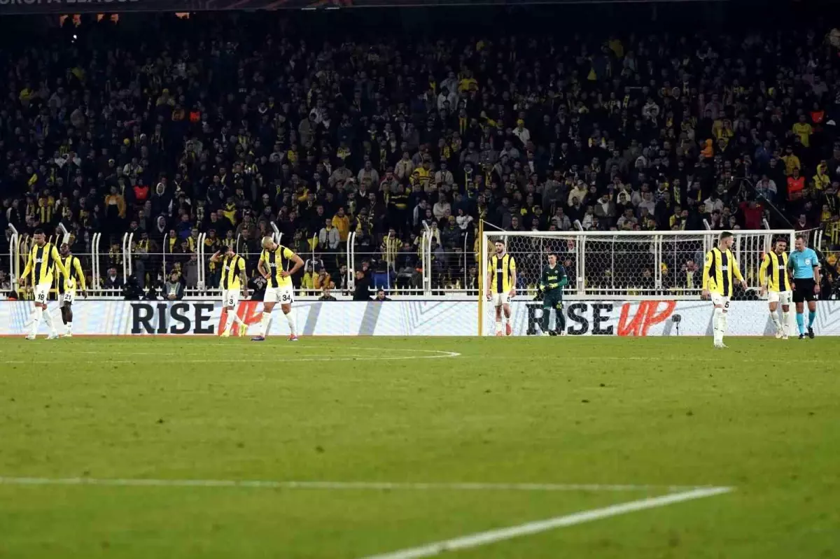 Fenerbahçe – Athletic Bilbao: İlk Yarı Sonucu 0-2