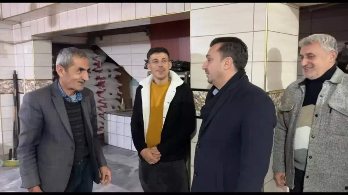 CHP’li Başevirgen, Manisa’da Esnafı Dinledi