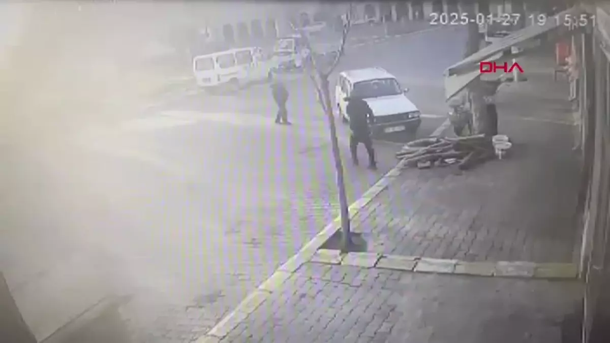 Kardeş Cinayeti: Gülşehir’de Odunla Öldürülen Yılmaz Özer’in Güvenlik Kamerası Görüntüleri Ortaya Çıktı