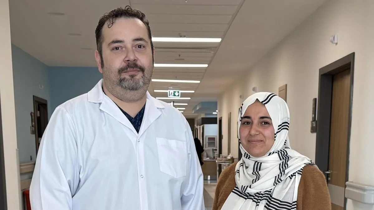 “Rahat nefes almak dünyaya bedelmiş” Hasret’e kendi dokularından göğüs duvarı yapıldı