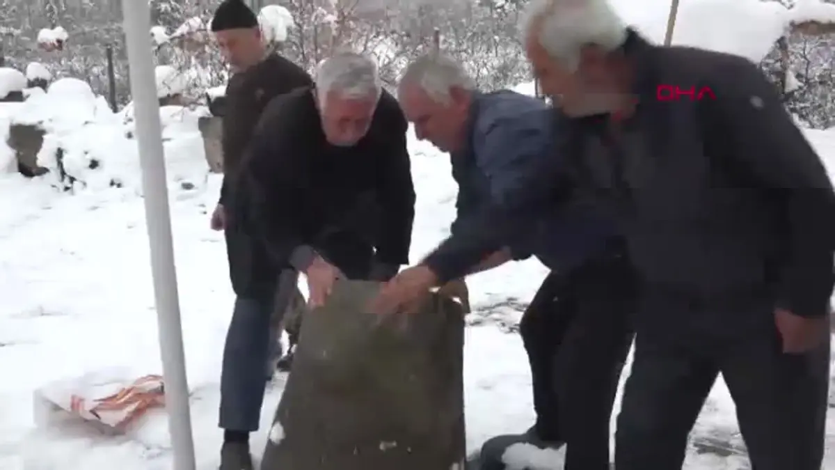 500 Yıllık Kar Kuyuları Yazın Serinlik Sağlıyor