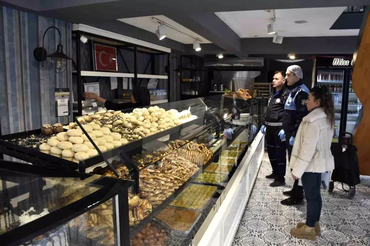 Karacabey Belediyesi Bayram Öncesi Gıda Güvenliği Denetimi Gerçekleştirdi